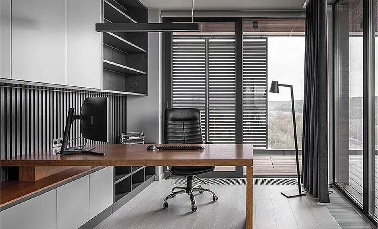 Balcony study with compact custom desk and book storage Balcony study with compact custom desk and book storage