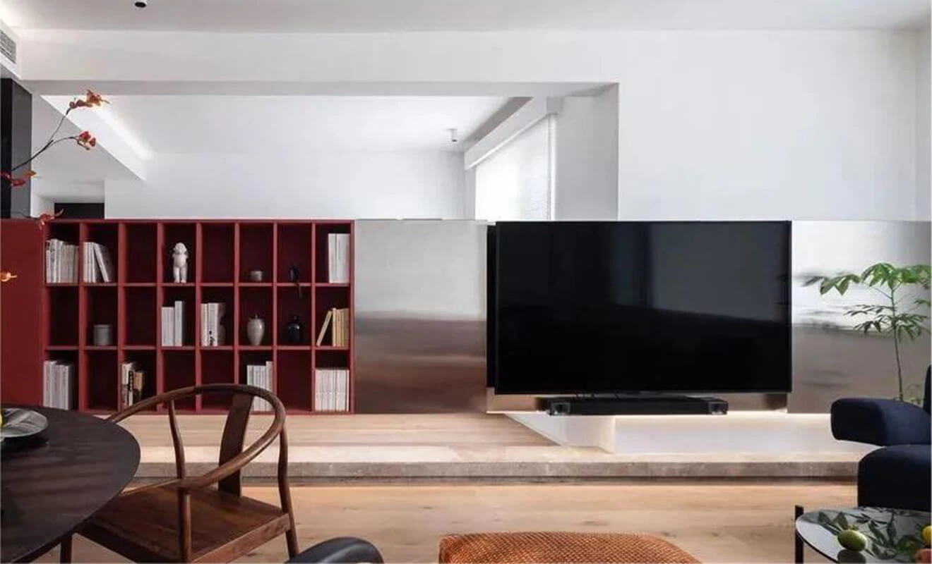 Suspended half-wall TV cabinet for an open living space Suspended half-wall TV cabinet for an open living space