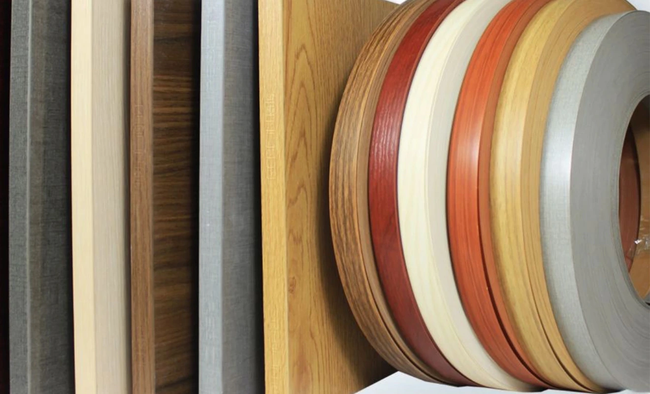 Melamine vs. Wood Veneer Finishes: Which is Better for Your Kitchen Cabinets