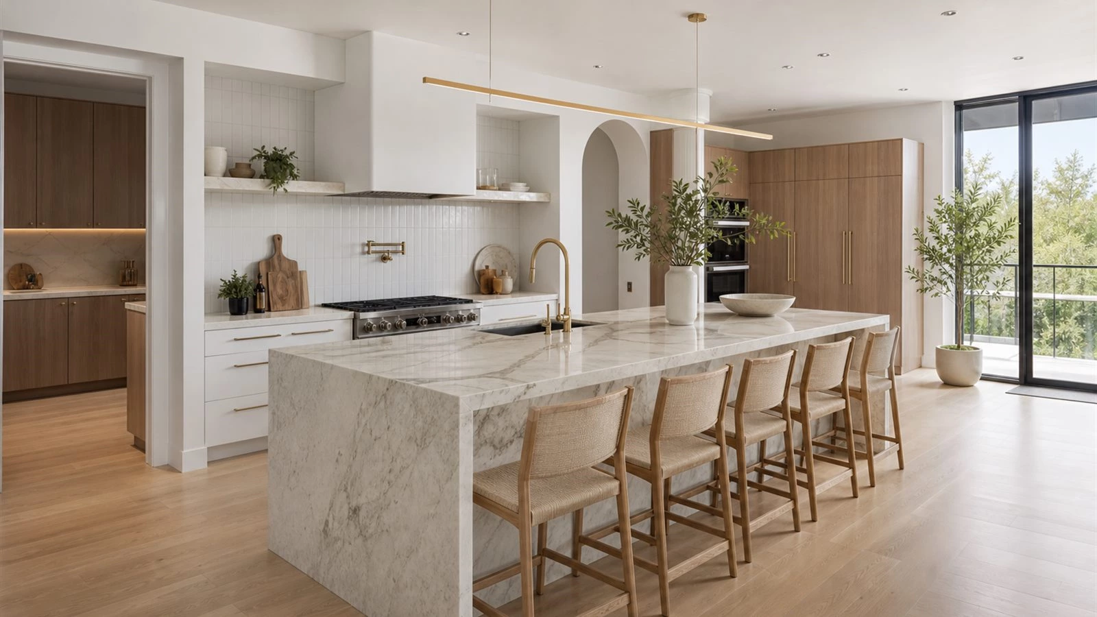 Kitchen Cabinet Sizes Guide: Standard Dimensions & Custom Options
