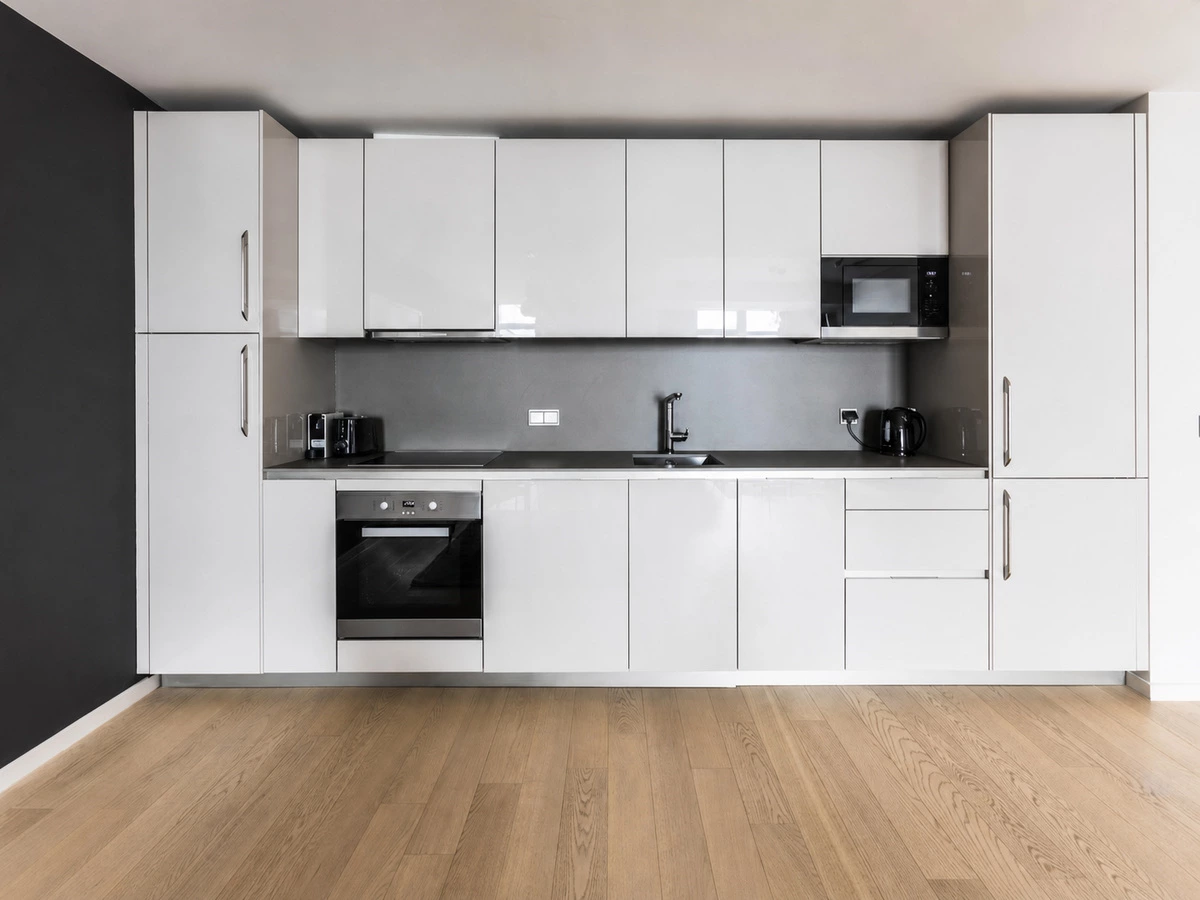 I-shaped black and white kitchen cabinets for daily cooking