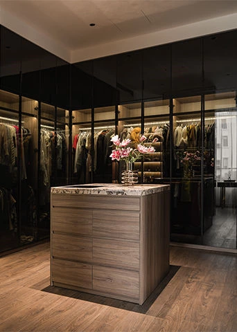 Connected Walk-In Closet | Dressing, Grooming and Study