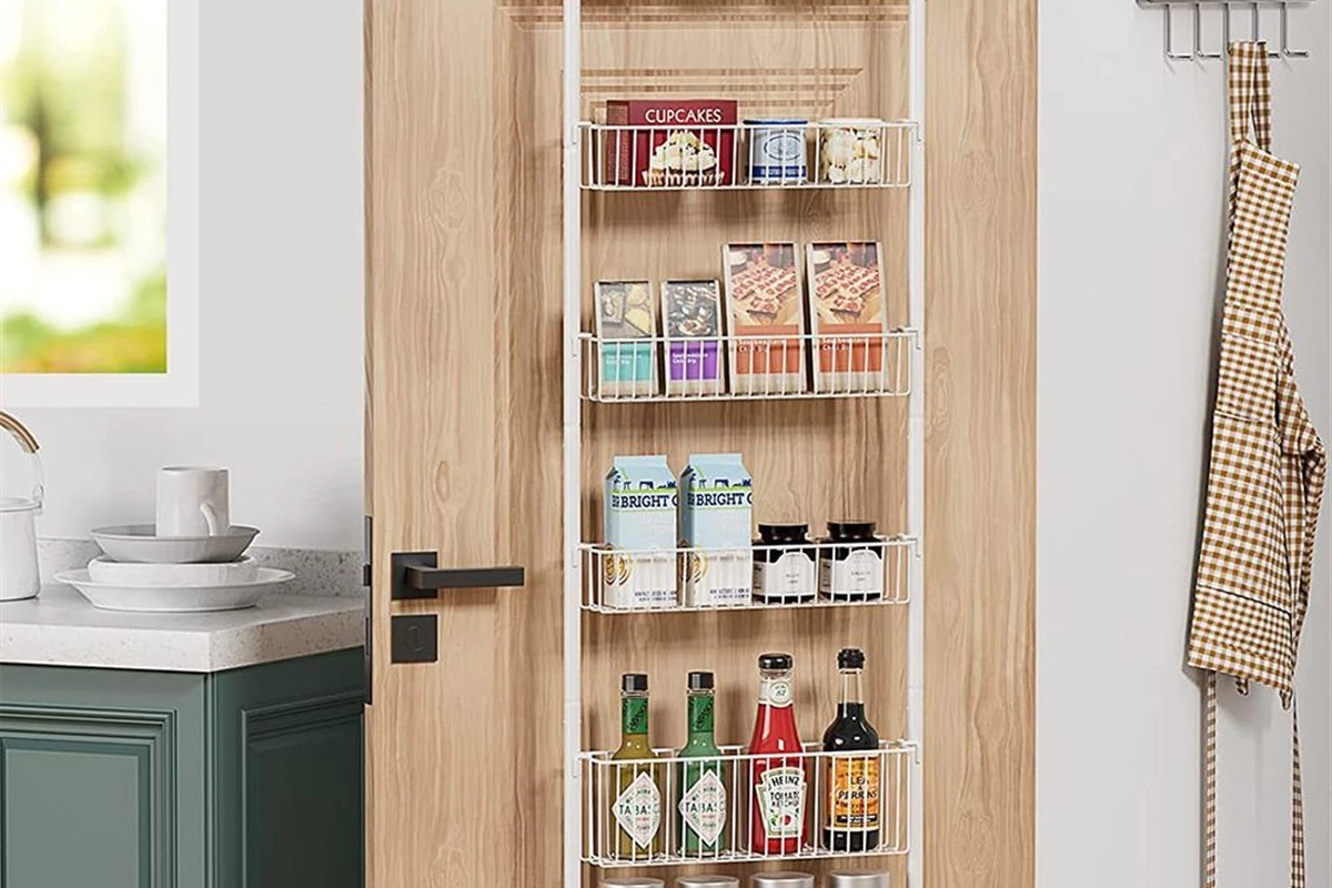 Cabinet door spice rack and door-mounted kitchen storage