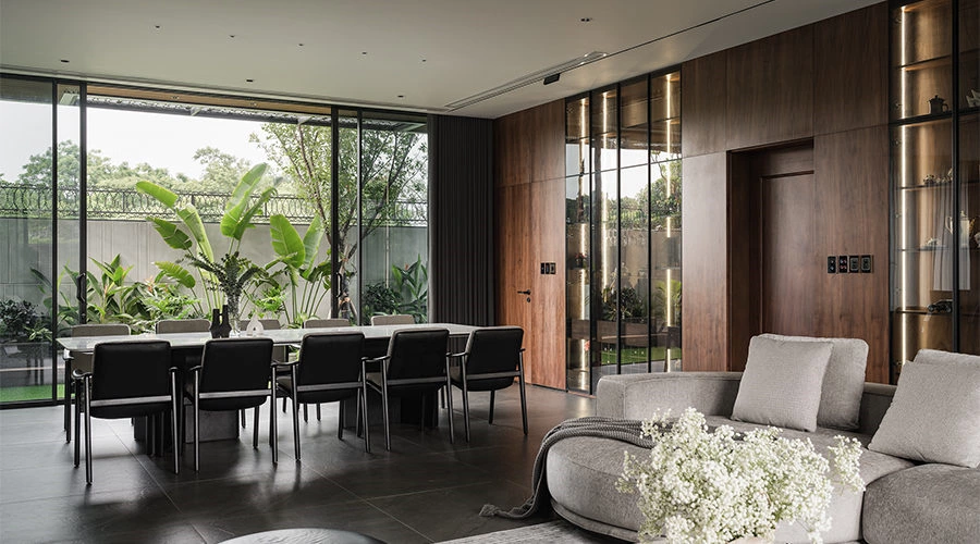 Open-Plan Living & Dining: Integrated Millwork & Nature