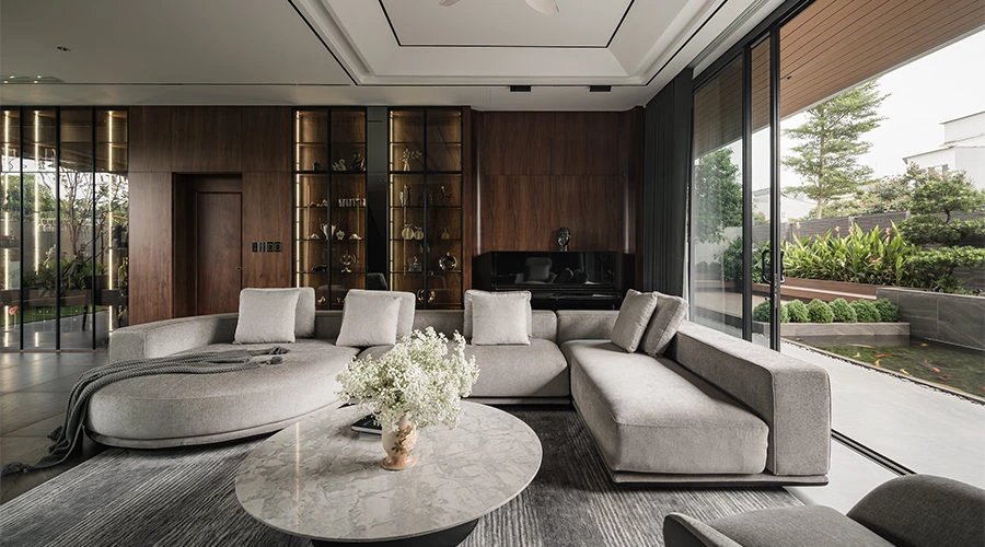 Open-Plan Living & Dining: Integrated Millwork & Nature