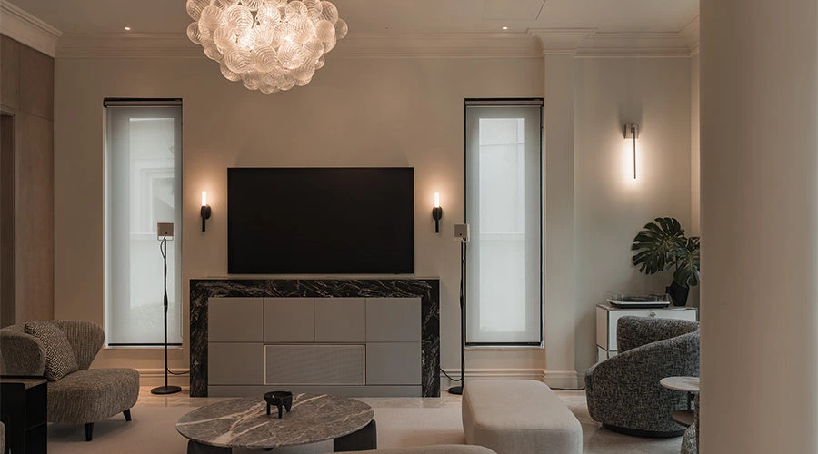 Symmetrical Living Room: Soft, Balanced Space